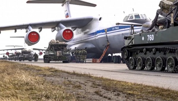 НАКОН ЗАЈЕДНИЧКИХ ВЕЖБИ У БЕЛОРУСИЈИ: Руска војска се враћа у базе у две етапе