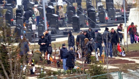 PREMINULIH VIŠE NEGO LANE: Republički zavod za statistiku izneo podatke od broju rođenih i umrlih osoba