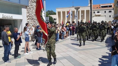 PORUKE MRŽNJE SA SPLITSKE RIVE: U Hrvatskoj ponovo incident sa Srbima kao glavnim metama