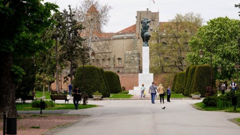STIŽE LETO Vremenska prognoza za petak 30. maj: Još danas ponesite kišobran, pa sledi preokret