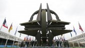НАТО ПРОТЕРУЈЕ РУСКЕ ДИПЛОМАТЕ: Решили да преполове руску мисију, осморо чланова мисије оптужено да су агенти