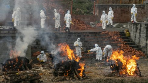 ОВА ДРЖАВА ПРЕТИ ДА ПОСТАНЕ НОВА ИНДИЈА:  Број оболелих вртоглаво расте - Премијер рекламирао недоказан лек