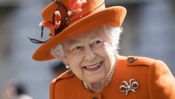 КРАЈ НИЈЕ ДАЛЕКО Стручњаци о здрављу краљице Елизабете - Изјава из палате указује да је ситуација врло озбиљна