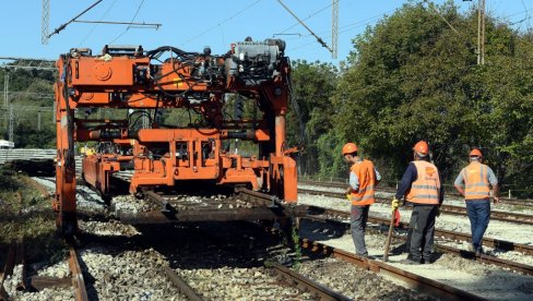 BARSKA PRUGA NA SKENERU: Snimanje koloseka od Zlatibora do Prijepolja i pripreme papira