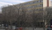 ДРАМА У НОВОМ САДУ: Евакуисана зграда суда због дојаве о бомби (ФОТО)