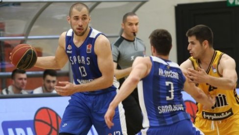 RAZBIO PARTIZAN I FMP, PA... Košarkaš Budućnosti MVP ABA lige za decembar