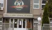 JOŠ ŠEST NOVOZARAŽENIH KORONOM: U Jablaničkom okrugu testirano 70 pacijenata JOŠ ŠEST NOVOZARAŽENIH KORONOM: U Jablaničkom okrugu testirano 70 pacijenata