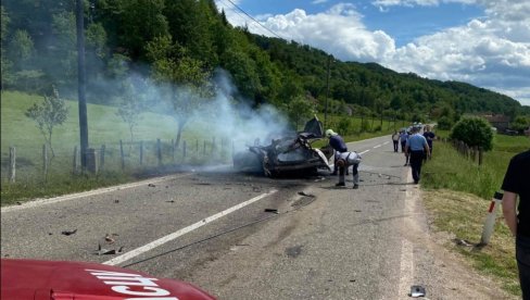 NAKON SUDARA EKSPLODIRALA PLINSKA BOCA: Teška saobraćajna nesreća kod Kostajnce, ima povređenih