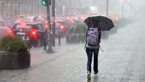 KIŠA, GRMLJAVINA I OSETNIJI PAD TEMPERATURE Vremenska prognoza za utorak,  8. jul