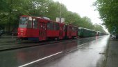 VODA NANELA PESAK U ŠINE: U Beogradu stoje tramvaji 2, 5 i 10