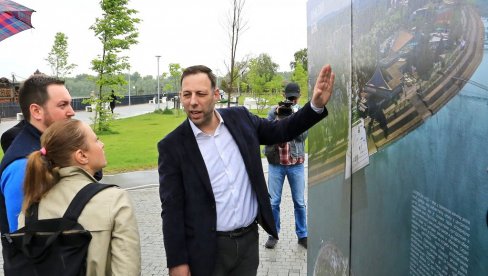 DA SE GRAD POVEŽE REKAMA: Otvorena izložba idejnih rešenja za Linijski park, predstavljeni radovi 55 mladih arhitekata