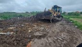 UKLANJAJU DIVLJE DEPONIJE U SELIMA: Vršački komunalci ponovo teškom mehanizacijom čiste ranije očišćena smetlišta