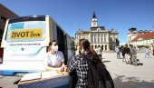 IMUNIZACIJA U AUTOBUSU: Na trgu slobode u Novom Sadu mobilni punkt za vakcinaciju IMUNIZACIJA U AUTOBUSU: Na trgu slobode u Novom Sadu mobilni punkt za vakcinaciju