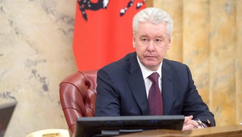 ГРУВАЛА РУСКА ПВО Собјањин: Оборила осам украјинских дронова који су летели ка Москви