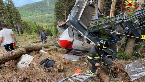 TRAGEDIJA NA ŽIČARI U ITALIJI: Raste broj žrtava, Mario Dragi izjavio saučešće (VIDEO)