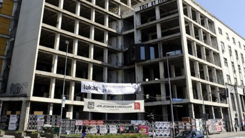 OBNOVA BEOBANKE NA LETO? Zdanje u Brankovoj na Zelenom Vencu dobilo novog vlasnika OBNOVA BEOBANKE NA LETO? Zdanje u Brankovoj na Zelenom Vencu dobilo novog vlasnika