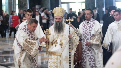 JEDINSTVO CRKVE JE NEPOVREDIVO: Patrijarh Porfirije održao besedu, podsetio šta je najvažnije