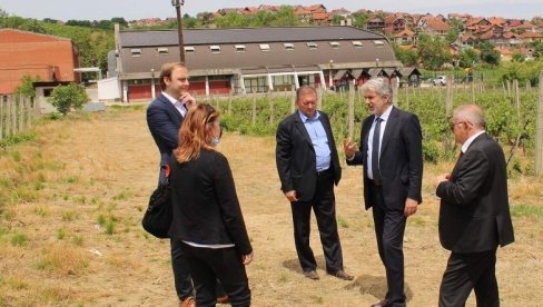 ŽUPLJANI DIŽU SPOMENIK ŠTEFANIKU: Pilotirao kao podrška srpskoj vojsci i narodu pri povlačenju prema Kosovu i Metohiji