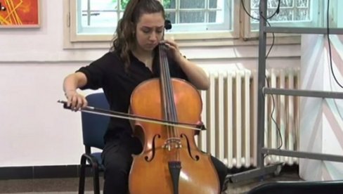 SARADNJA DVE MUZIČKE ŠKOLE: Koncert violončelistkinja u Paraćinu 28. marta SARADNJA DVE MUZIČKE ŠKOLE: Koncert violončelistkinja u Paraćinu 28. marta