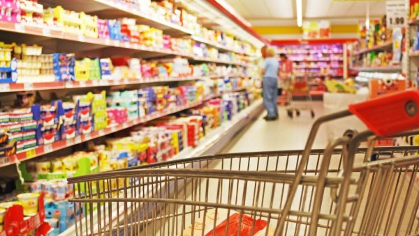 НОВЕ МЕРЕ: У Грчкој од данас у супермаркетима мање људи