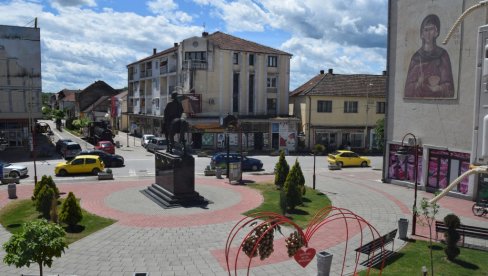 АПЕЛУЈУ НА РАЦИОНАЛНУ ПОТРОШЊУ ВОДЕ: У Лапову долази до пада притиска