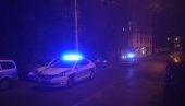 SAOBRAĆAJKA U SURČINU: Teretno vozilo udarilo u nadvožnjak, obustavljen železnički saobraćaj