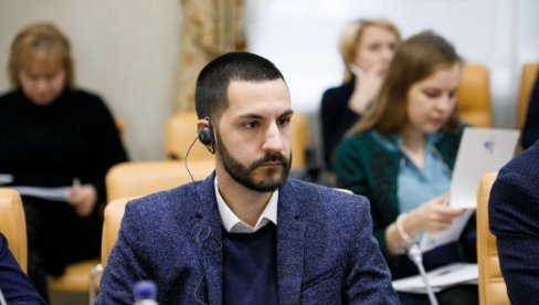 PETAR DRAŠKOVIĆ: Ima li Krivokapić obavezu prema Milu pa mu je prepustio spoljnu politiku?