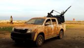 RADNI KONJI RATA U SIRIJI: Ruski novinar pokazao kako od olupine nastaje oklopni naoružani kamionet (FOTO)