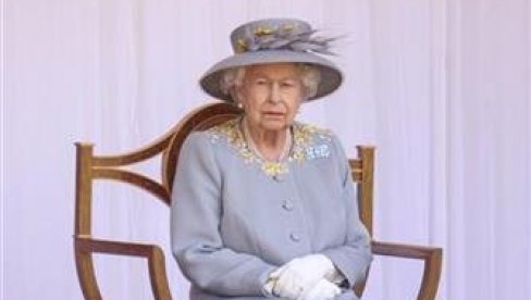 SVE O ODNOSU SNAHE I SVEKRVE: 24 godine od smrti princeze Dajane otkriveno koliko je bila bliska sa kraljicom Elizabetom SVE O ODNOSU SNAHE I SVEKRVE: 24 godine od smrti princeze Dajane otkriveno koliko je bila bliska sa kraljicom Elizabetom