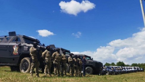 SPREMNI ZA BORBU PROTIV TERORISTA: Kod Dervente uspešno izvedena vežba Policije Srpske u talačkoj krizi (FOTO)