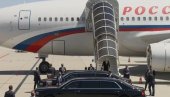 PUTIN U UZBEKISTANU: Ruski predsednik stigao u dvodnevnu posetu (VIDEO)
