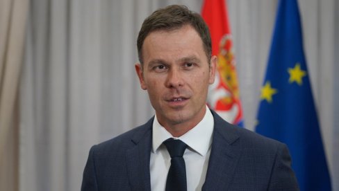 SINIŠA MALI O JEREMIĆEVIM PROVOKACIJAMA: Vučić stojički, hrabro i dostojanstveno izdržao napade