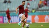 ČALHANOGLU ZVANIČNO U INTERU: Turčin napustio Milan, rosoneri ne žale ni za čim