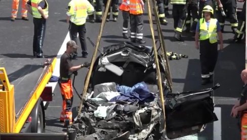 ČETVORO SRBA POGINULO U NEMAČKOJ: Stravična nesreća, udarili u kamion pri punoj brzini!