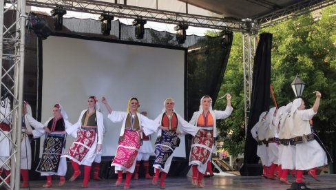 MULTIKULTI PROMOVIŠE RAZLIČITOST: U Somboru održan festival