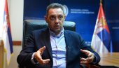 MINISTAR POLICIJE ALEKSANDAR VULIN: Neprihvatljivo je da se samo Partizan kazni