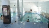 KAD NEMA LAZE, NIŠTA NIJE BITNO: Porodica i komšije još u neverici zbog tragedije na bazenima na beogradskom Voždovcu