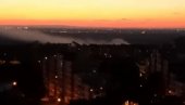 VELIKI POŽAR U BEOGRADU: Na Belim Vodama kulja dim, građani zabrinuti čekaju vatrogasce i policiju!