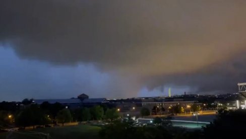 DVA TORNADA U CENTRU VAŠINGTONA: Tresli se Bela kuća i Kapitol (VIDEO)