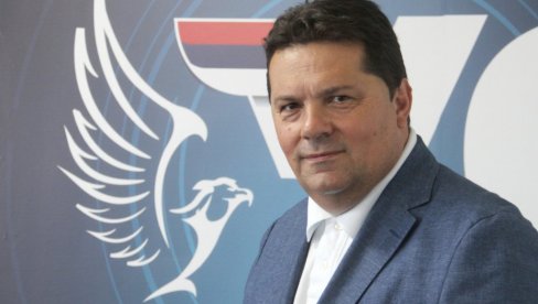STEVANDIĆ PORUČIO BLOKADERIMA: Ko god je šta nesrpski na Vidovdan planirao nije se u ljude upisao već se iz ljudi ispisao (FOTO)