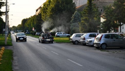 U VRŠCU PRSKAJU KOMARCE: Drugi tretman ovog leta biće samo sa zemlje