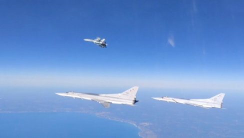 RUSKA ARMIJA POKAZUJE ZUBE: Let ruskih bombardera i lovaca iznad Crnog mora (VIDEO)