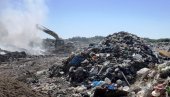 POŽAR GASILI DVA DANA: Muke u Šamcu, deponija smeća - ekološka bomba! (FOTO)