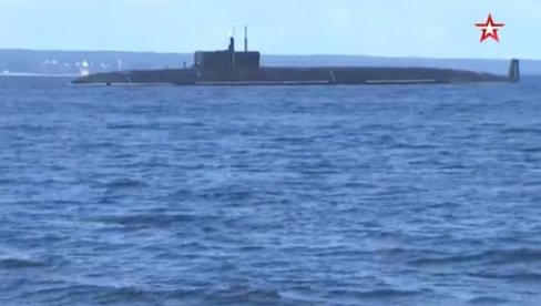 SVI SU JE ČEKALI: U Finski zaliv uplovila nečujna nuklearka „Knez Vladimir“ (VIDEO)