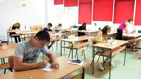 ELITNE ŠKOLE OTVARA VIŠE OD 90 BODOVA: Mali maturanti spremju završni ispit i prebrajaju bodove spremne za upis
