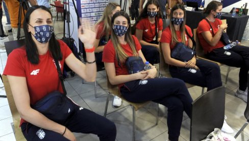 NEKA SE PONOVI ZLATNA 2018: Odbojkašice otputovale na završne pripreme za Olimpijske igre