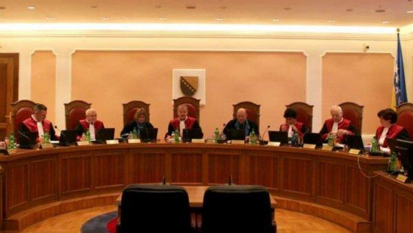 БОШЊАЦИ СУДЕ И ПОСЛЕ 70. ГОДИНЕ: Спремне измене у Уставном суду БиХ како би политичко Сарајево контролисало одлуке