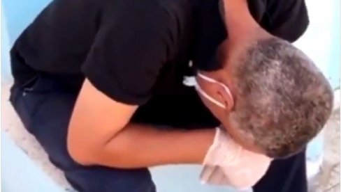 POTRESAN SNIMAK IZ TUNISA: Direktor bolnice plakao kada je shvatio da nema više kiseonika za obolele od korone (VIDEO)
