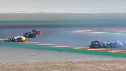 (UZNEMIRIJUĆI VIDEO) STRAŠNA TRAGEDIJA: Mladi motociklista izgubio život na stazi (UZNEMIRIJUĆI VIDEO) STRAŠNA TRAGEDIJA: Mladi motociklista izgubio život na stazi