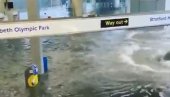 POPLAVA PARALISALA LONDON: Zatvoreno 8 metro stanica, reke vode teku ulicama (VIDEO)